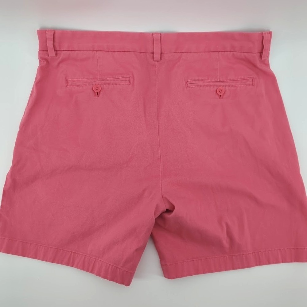 Vineyard Vines Men's Chino Shorts Size 35 Pink Salmon Flat Front Cotton Golf - Picture 2 of 8